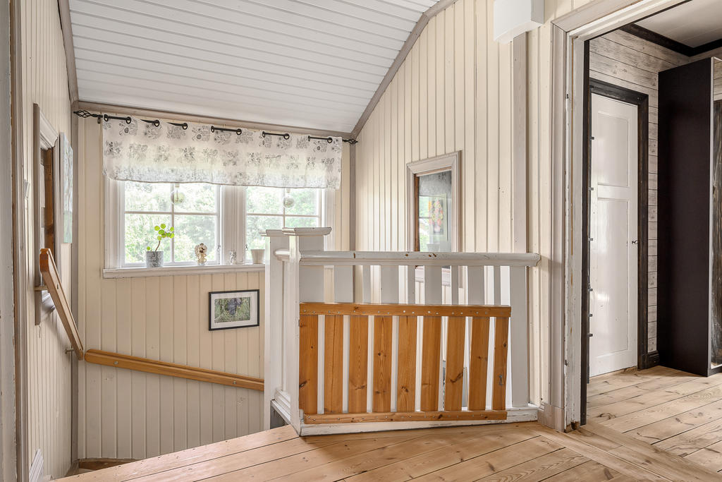Hall övervåning