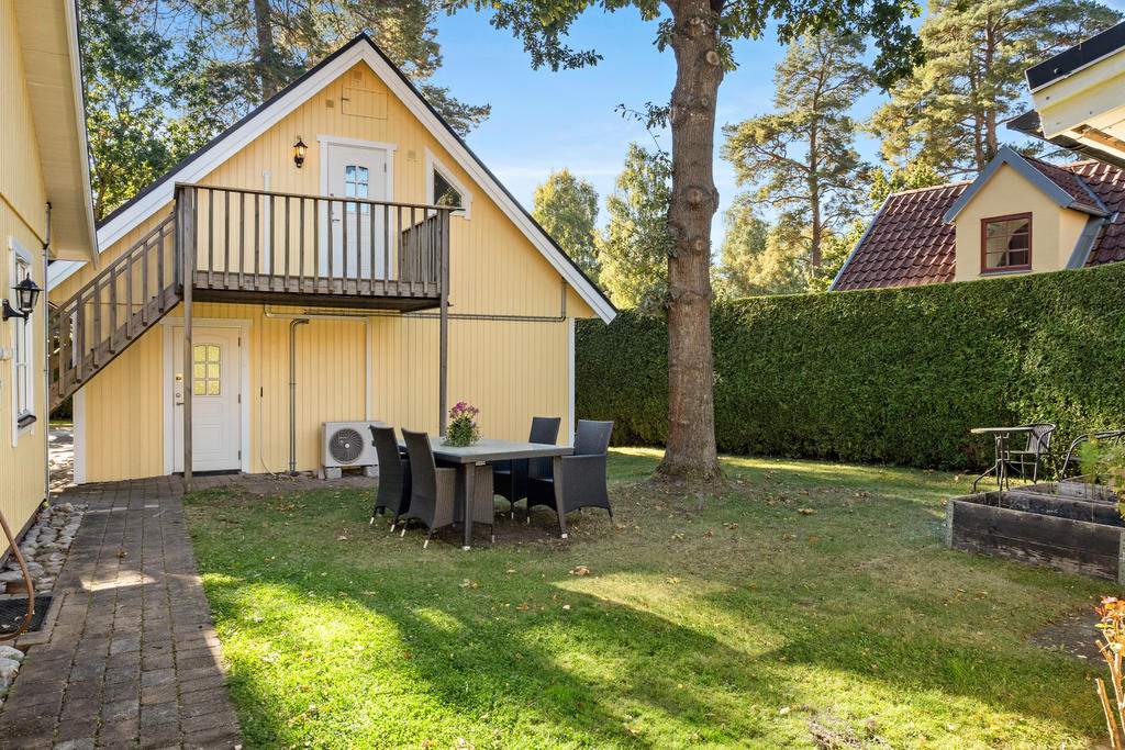 Trappa upp till gästlägenheten