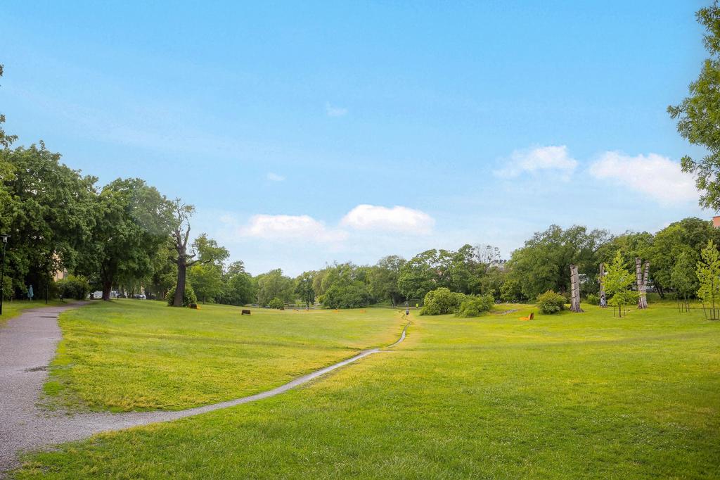 Fredhällsparken