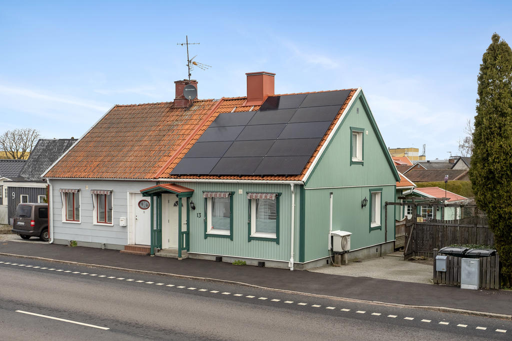Framsidan med uppfart