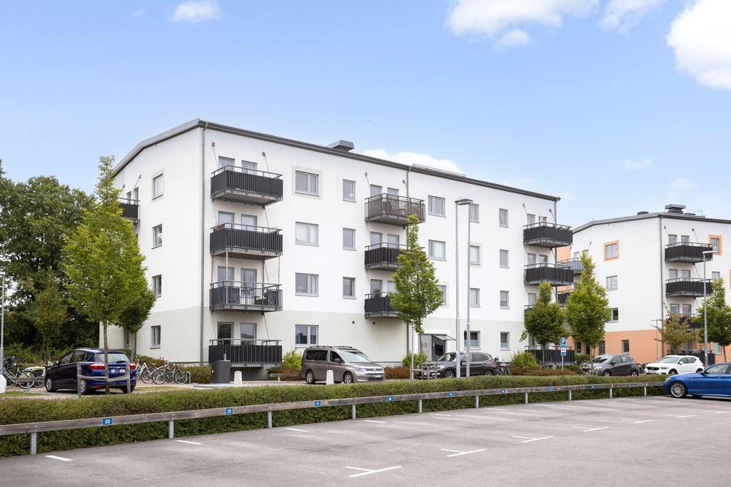 Vacker fasad och nära till parkering