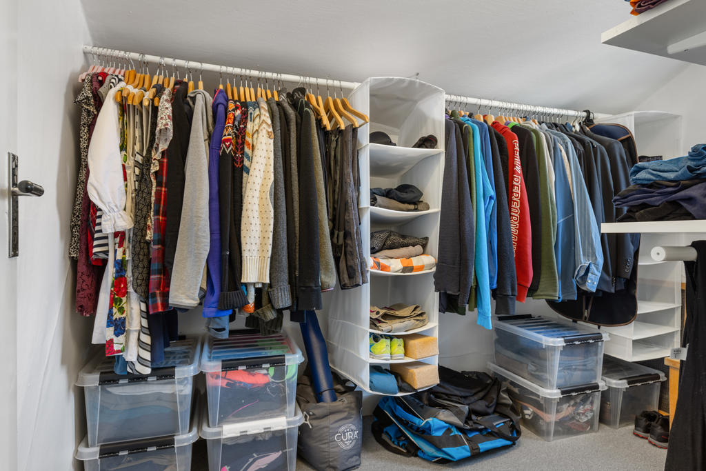 ÖV: Klädkammare i anslutning till sovrum 2