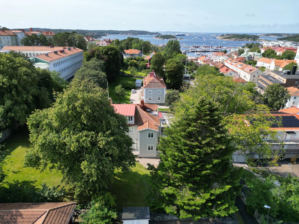 Centralt beläget i Strömstad