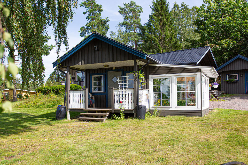 Isolerad gäststuga