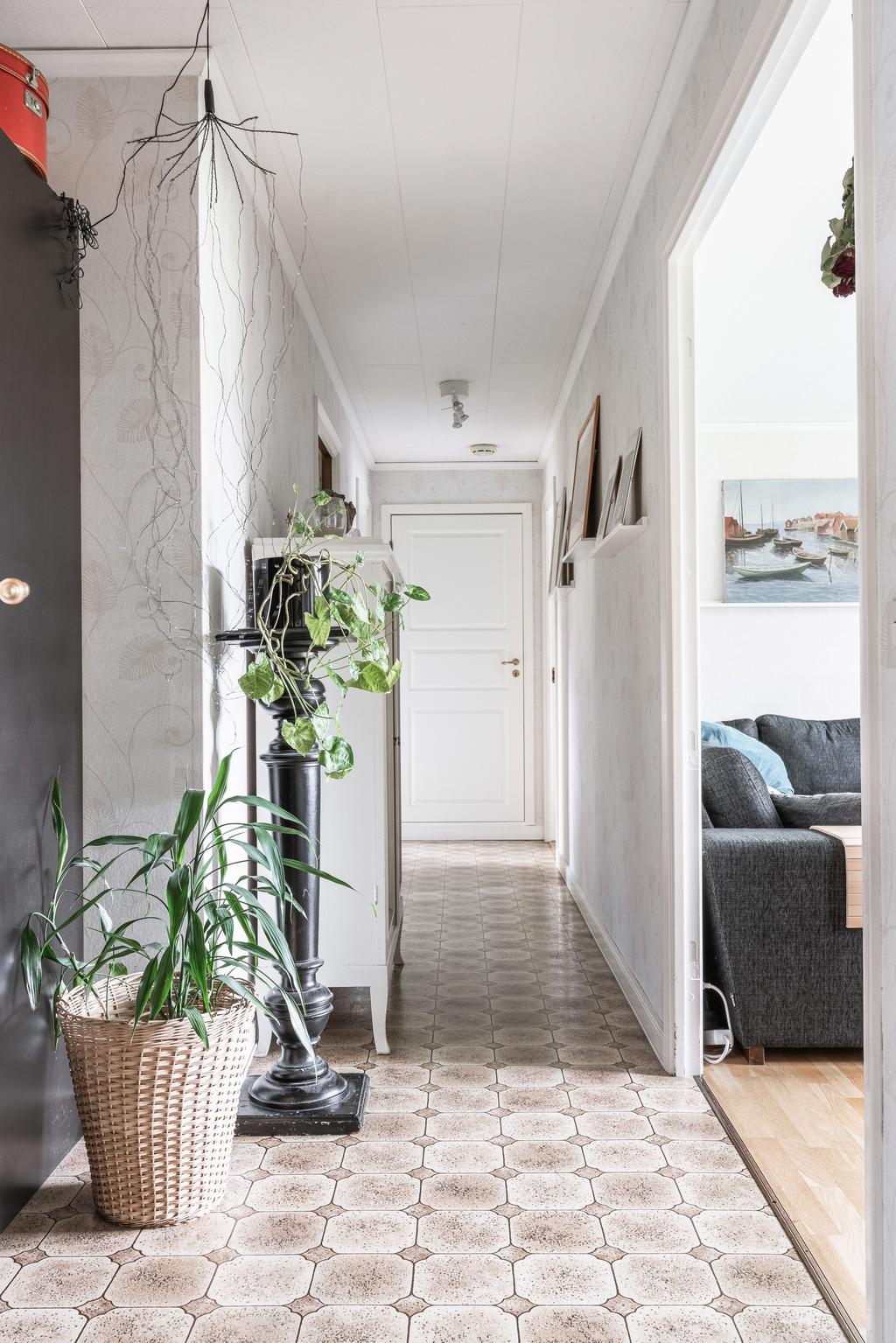 Passage mot sovrummen. 