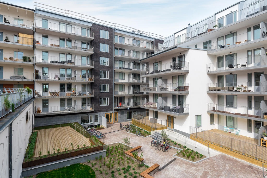 Innergård samt exteriör 