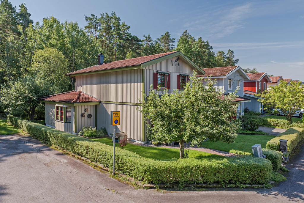 Härlig hörntomt