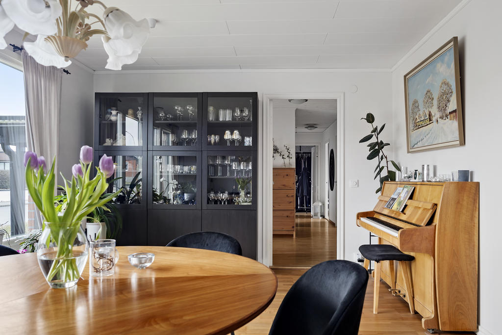 Vardagsrum mot hall
