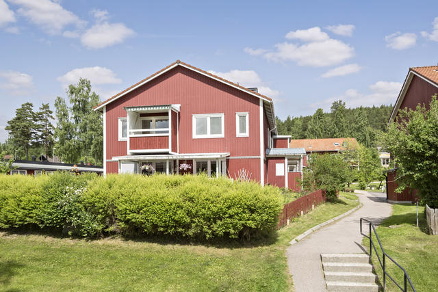 Välkommen till Uppfartsvägen 12G!
