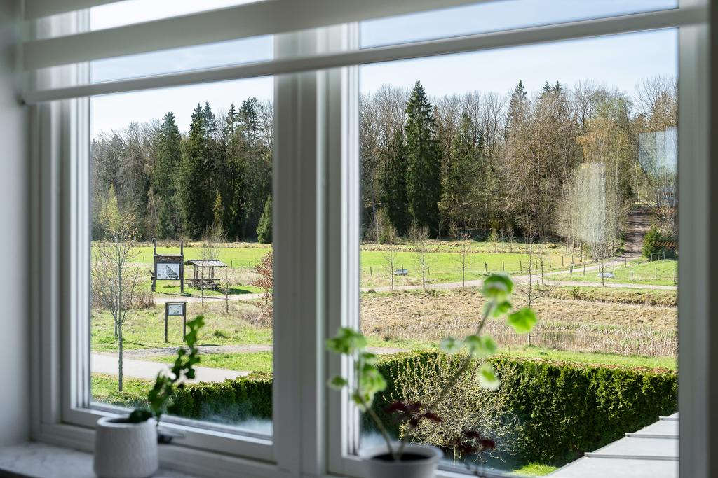 Fritt läge intill naturreservatet vid Tinnerö