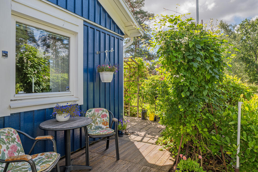 Del av baksidans altan