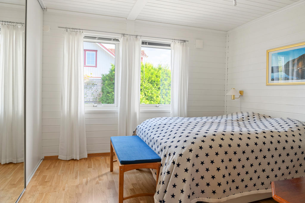 Master-bedroom!
