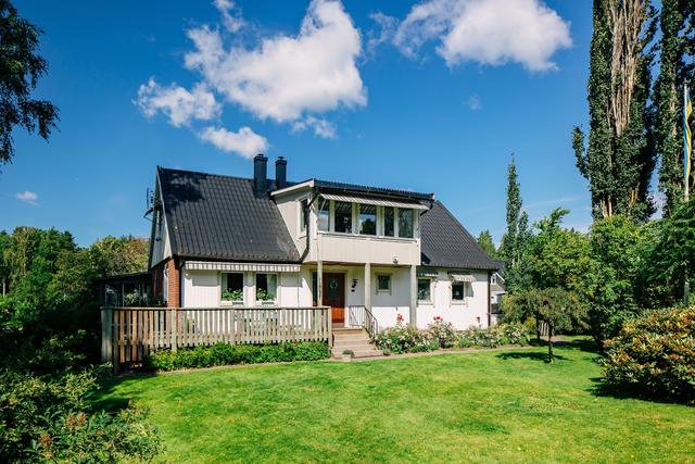 Parkvägen 24