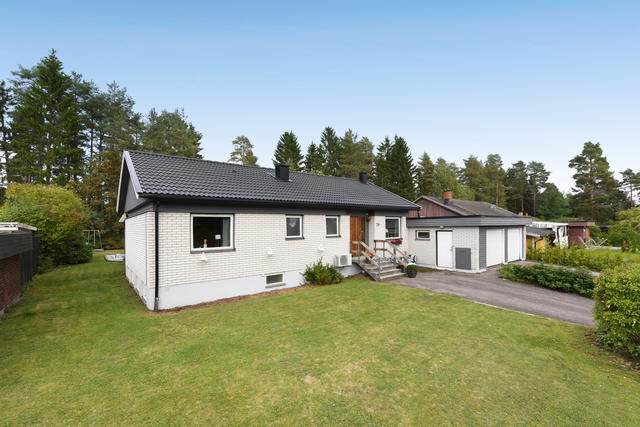 Kaveldunsvägen 24