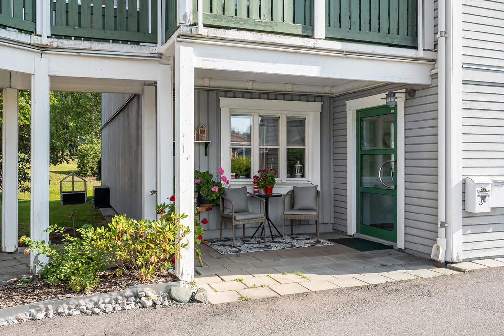 Uteplats på både framsidan och baksidan