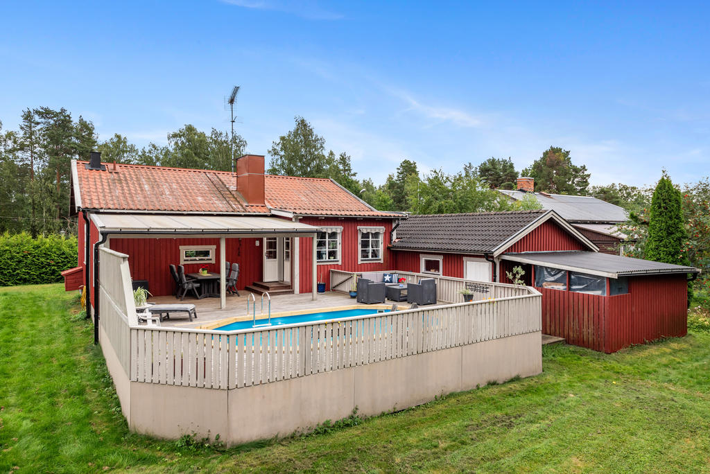 Välkommen till Badhusvägen 20