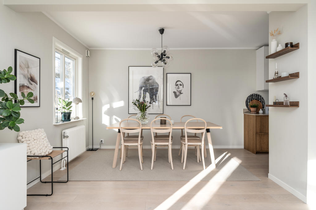 Plats för stort matbord