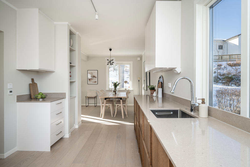 Köket, mot matsalen