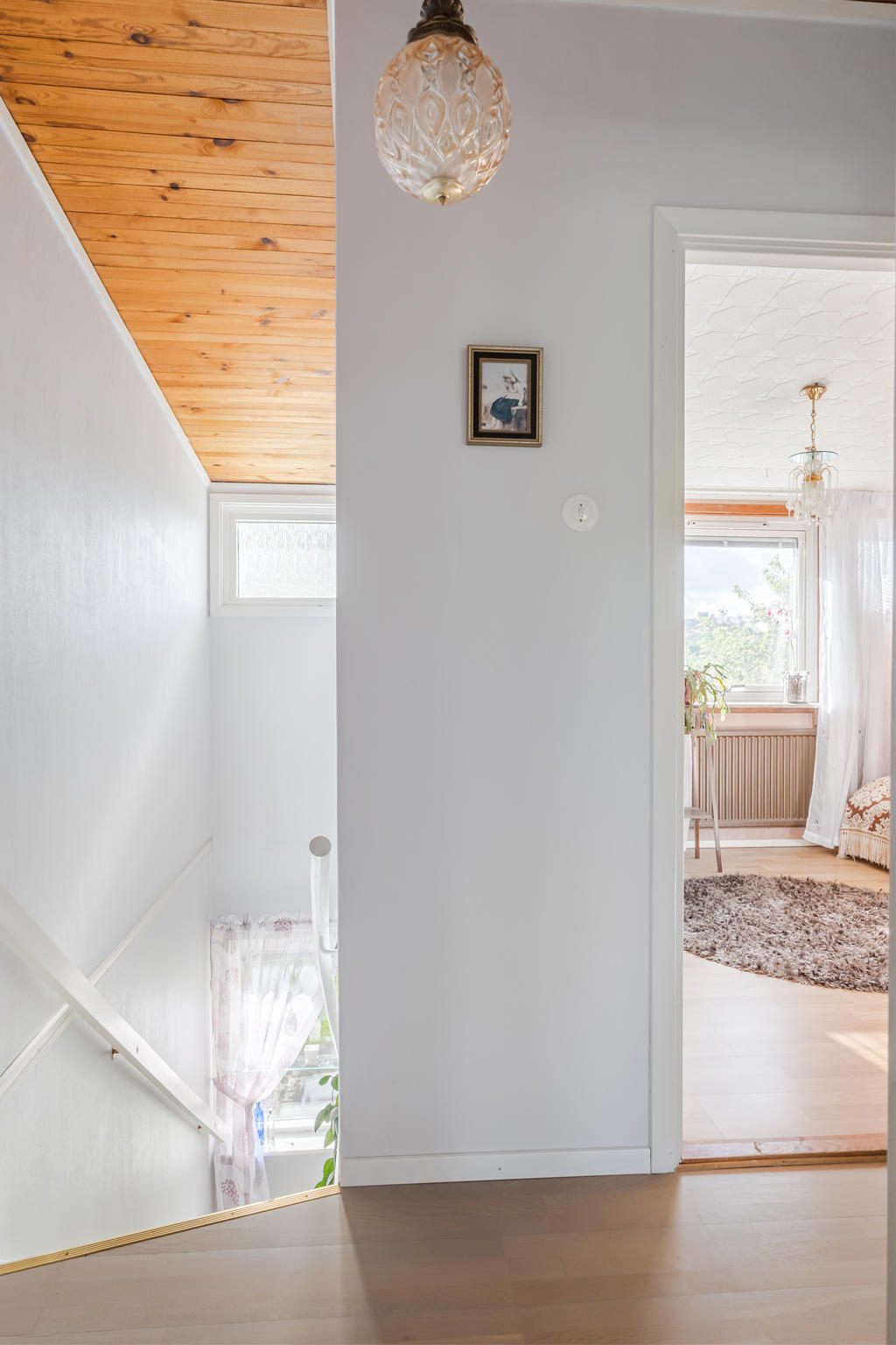 Hall i ovanplan