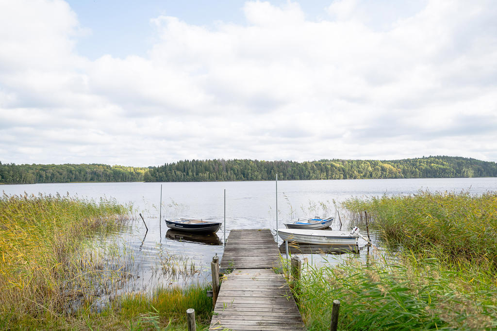 Ca 500 meter till den gemensamma bryggan