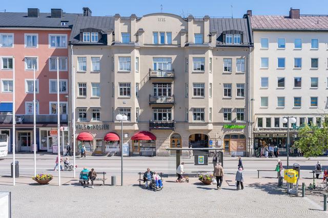 Välkommen till S:t Larsgatan 31 A anno 1912