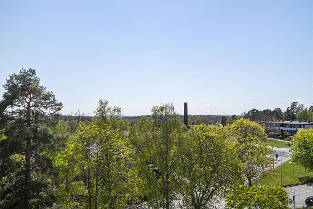 Härlig och rogivande utsikt högst upp i huset!