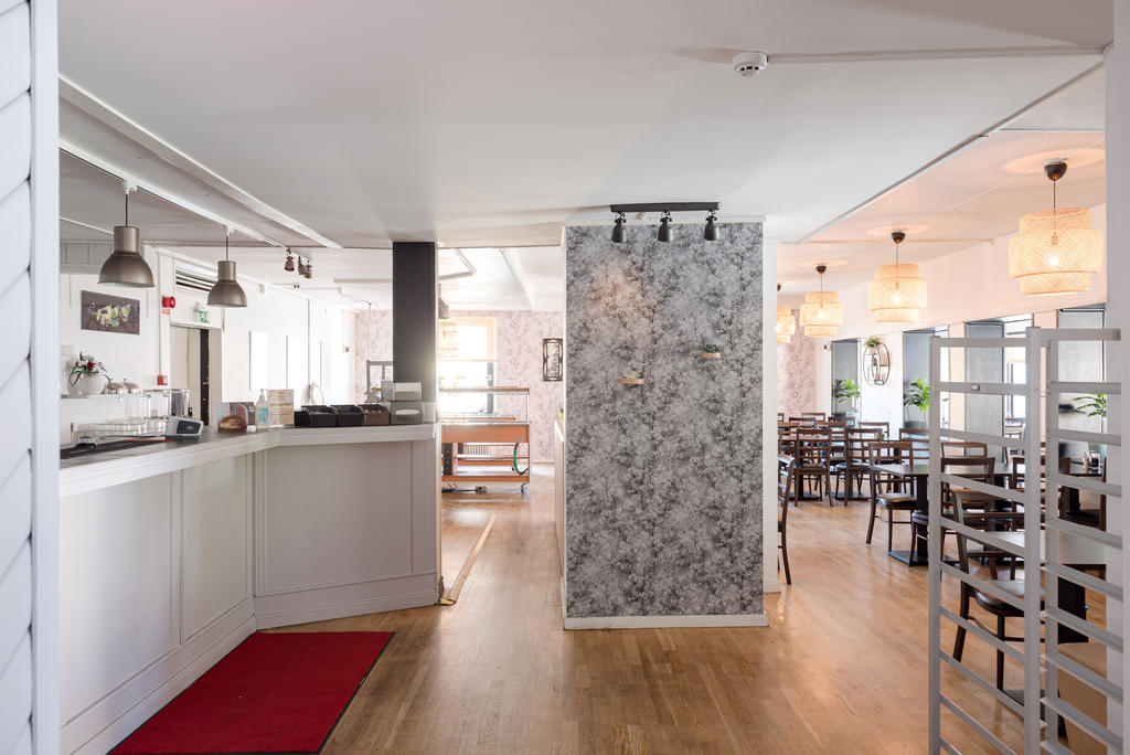 Restaurang och kassa