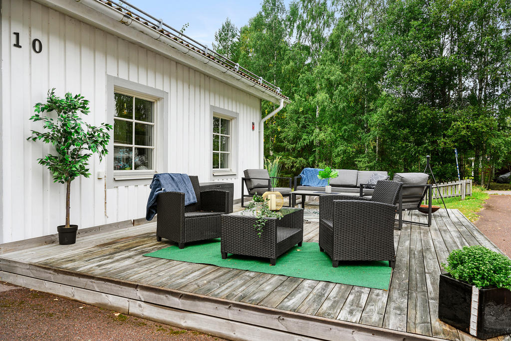 Uteplats på husets baksida