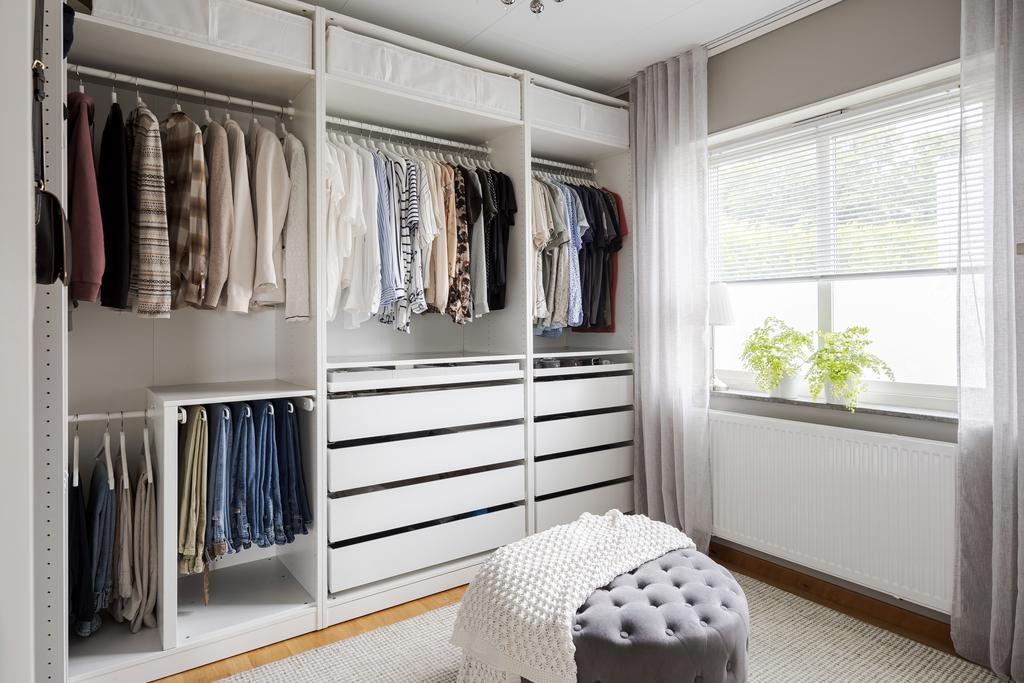 Lyxig känsla med ett helt sovrum som walk-in-closet.