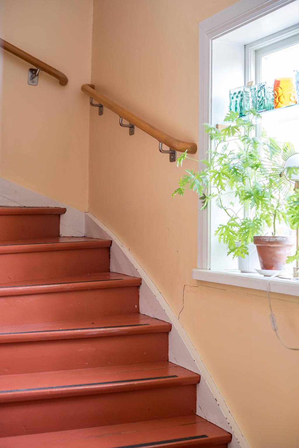 Ljusinsläpp i trappen