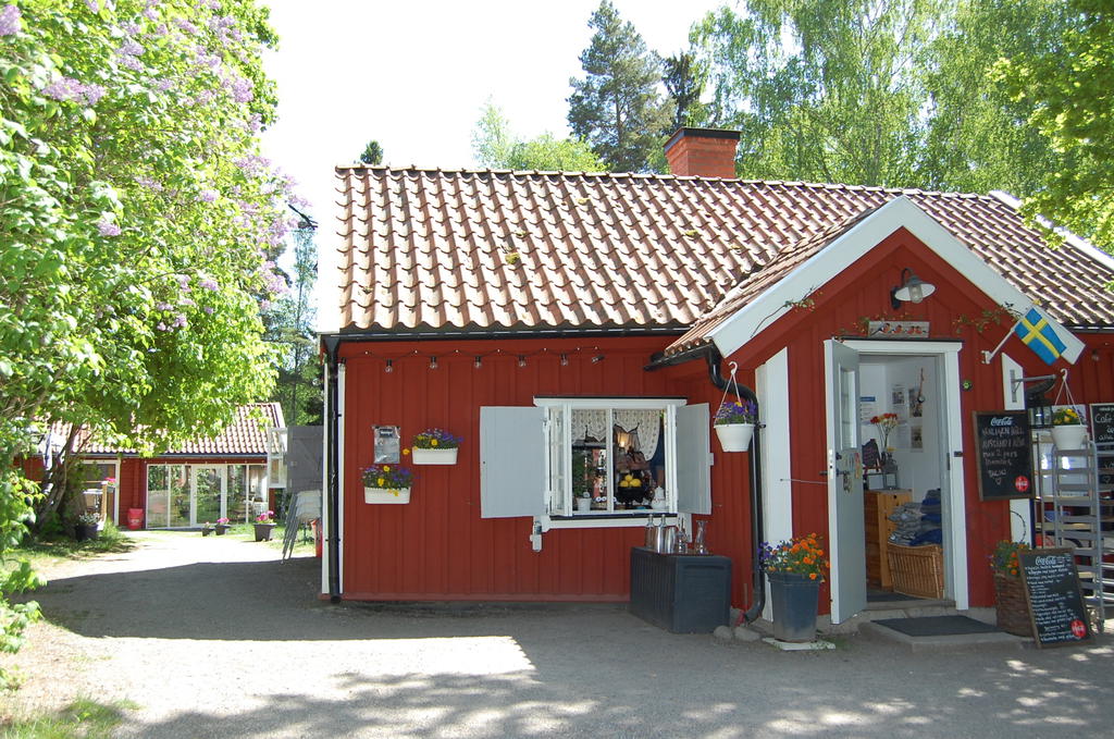 Vid källbrinks IP ligger ett mysigt café