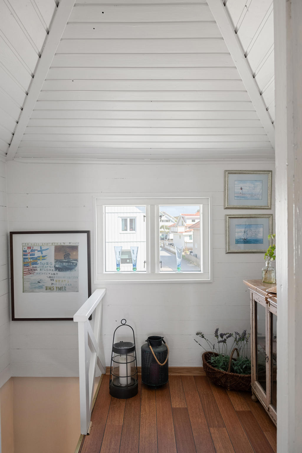 Vi går ner till mellanplan