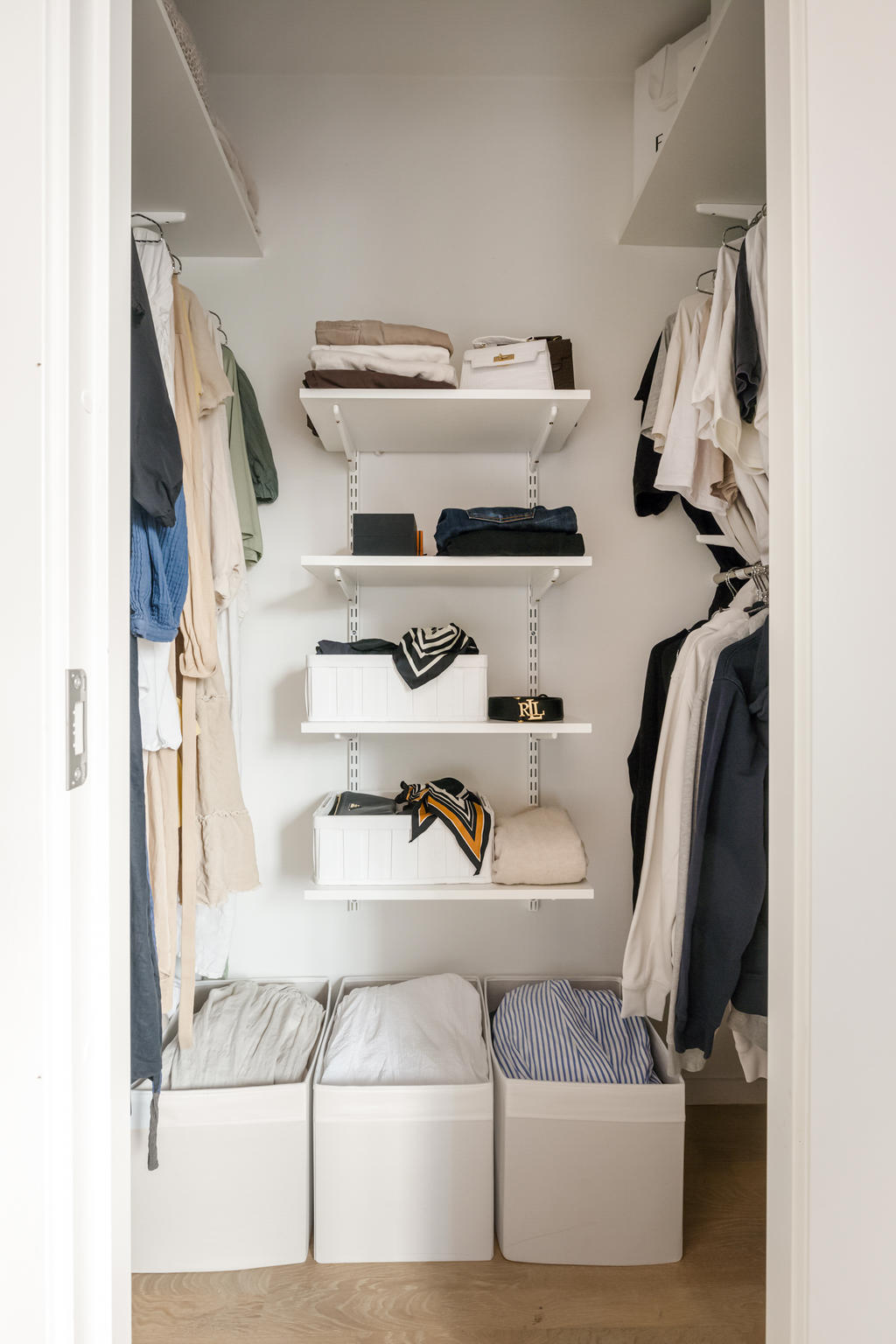 Praktisk klädkammare