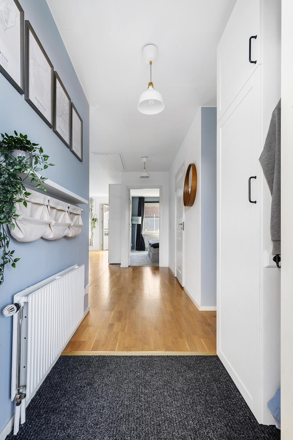 Entré med plats för ytterkläder 