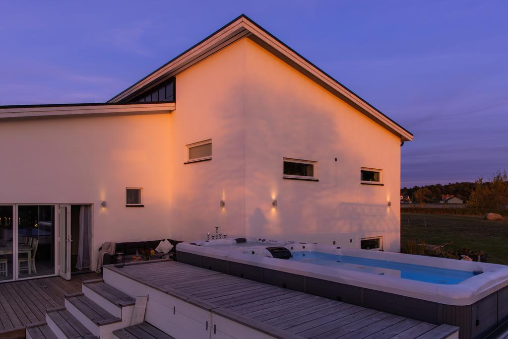 Swimspa vid altan