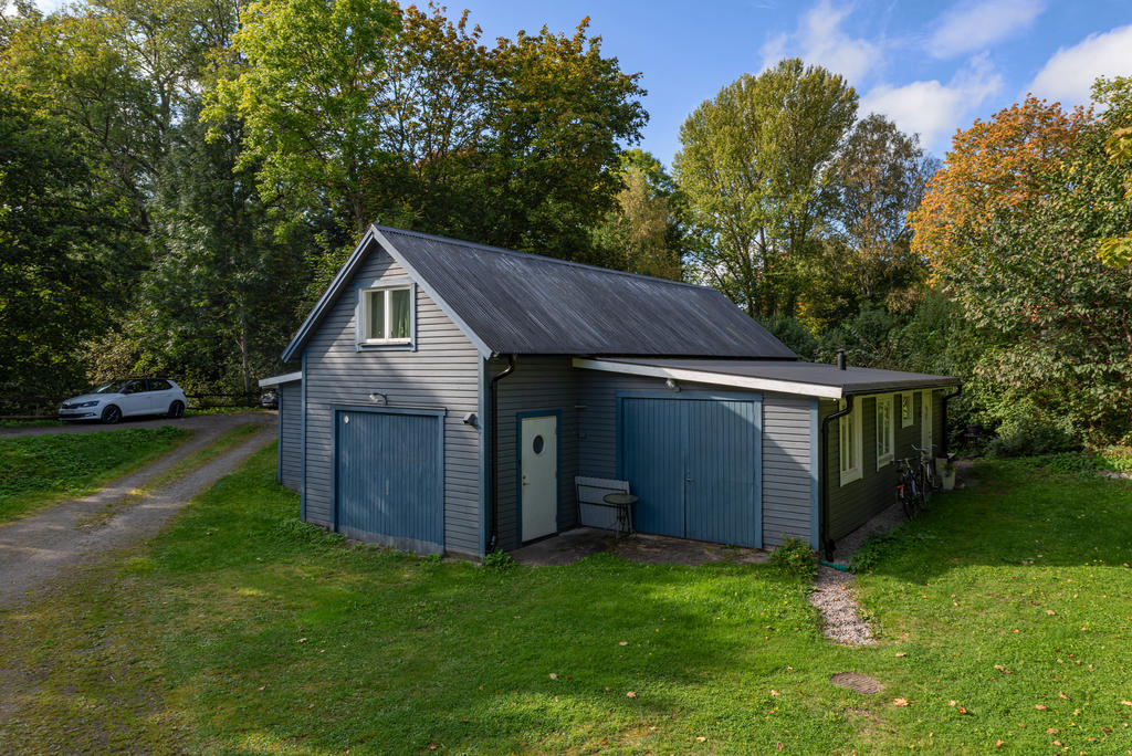 Hus nr 2 med två lägenheter