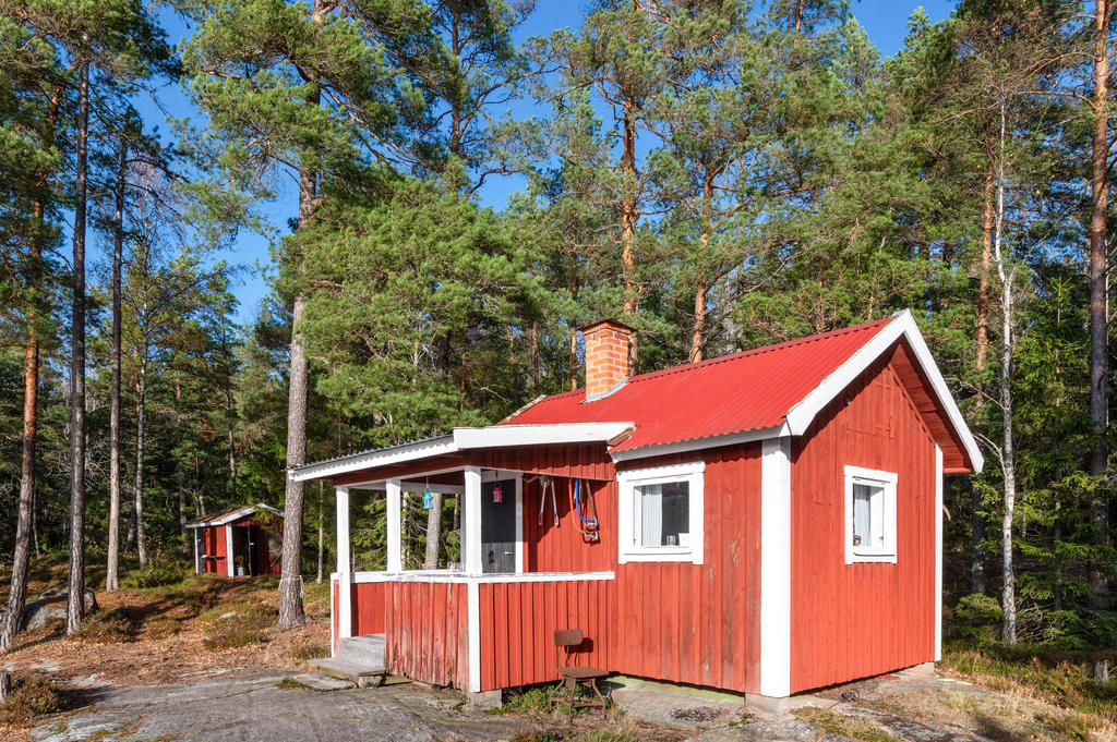 Skifte 1, jaktstugan
