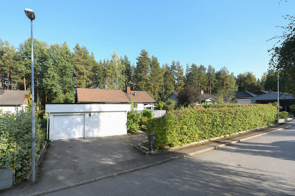 Stort garage