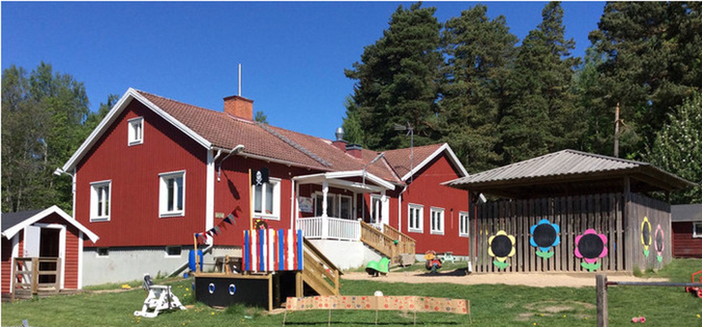 Förskolan i Ljusfallshammar. "Trygghet och arbetsro
Ljusfalls friskola är en liten skola på landsbygden med små elevgrupper och hög personaltäthet." 
Foto: Finspångs kommun