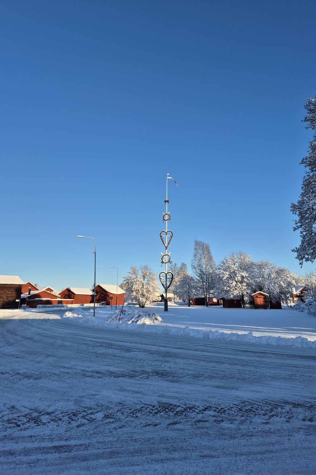 Områdesbild Djura. Säljarens egna bild.