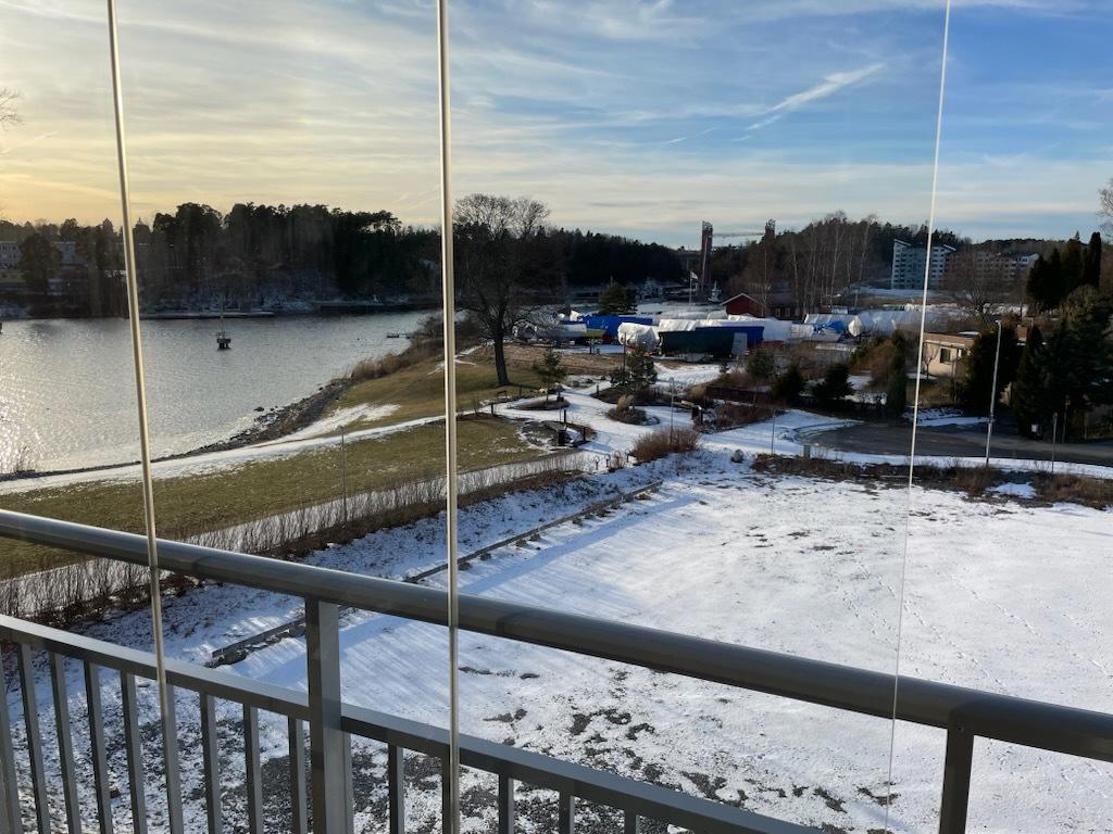 Säljarens egna bilder.