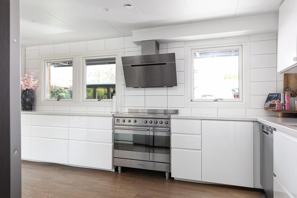 Dubbelugn med spis från Smeg