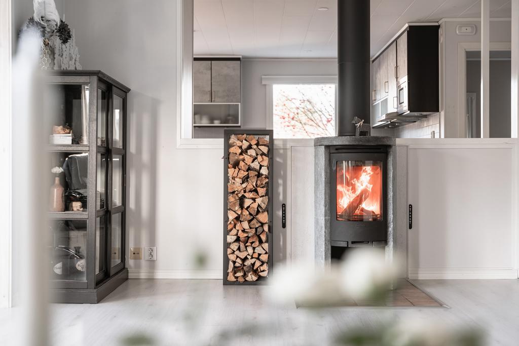 Värmande täljstenskamin