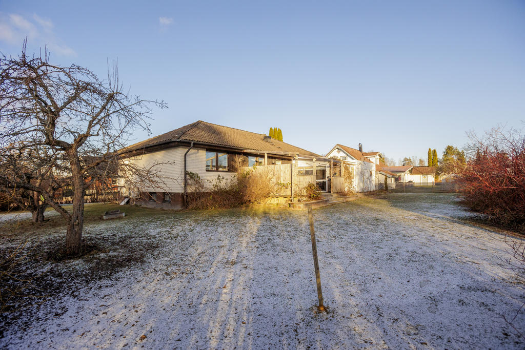 Baksidan av huset