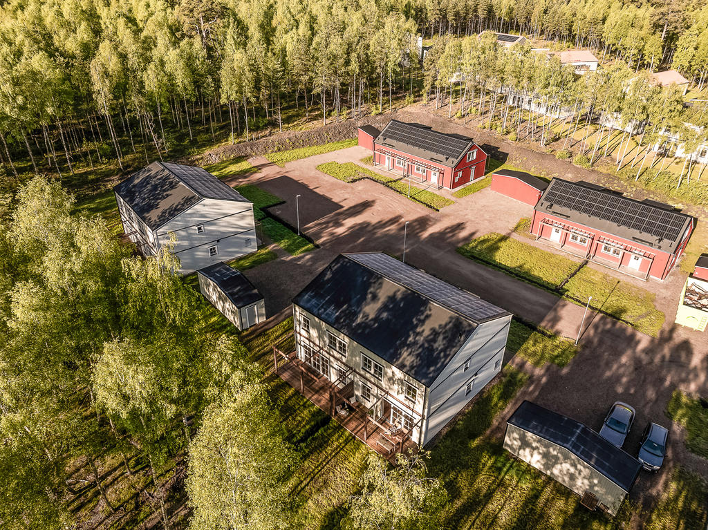 Välkommen till Brf Talldungen i Hemmestorp etapp 1 - välj mellan två husmodeller på 101 kvm respektive 127 kvm. Vad söker du efter?