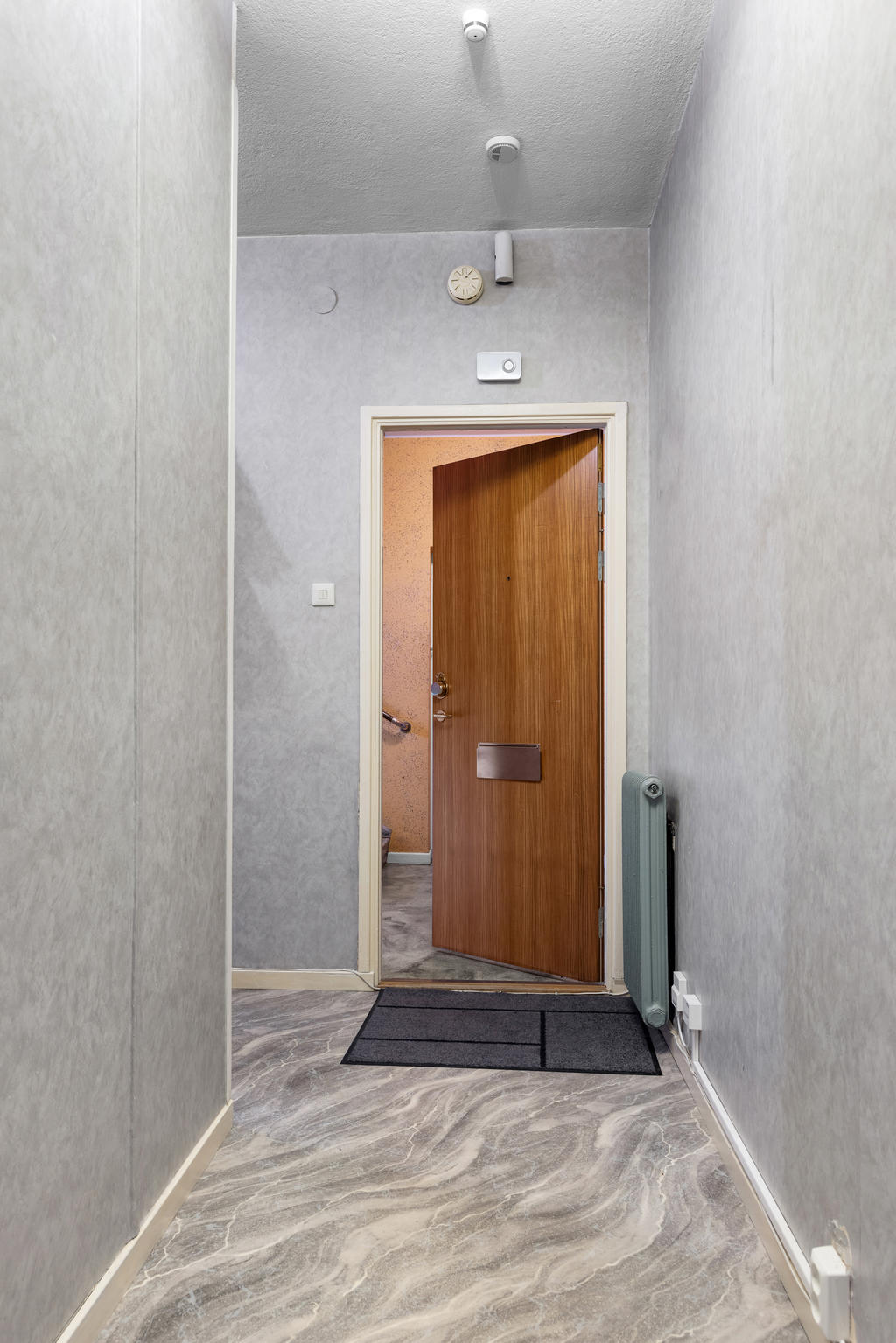 Entré in till hallkorridor. 