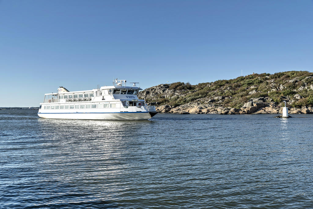 Ta båten ut i skärgården från Saltholmen