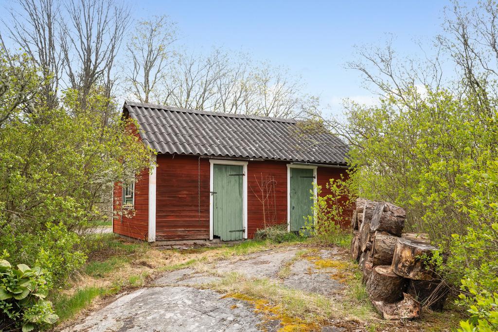 Gott om förvaring i gamla gästhuset