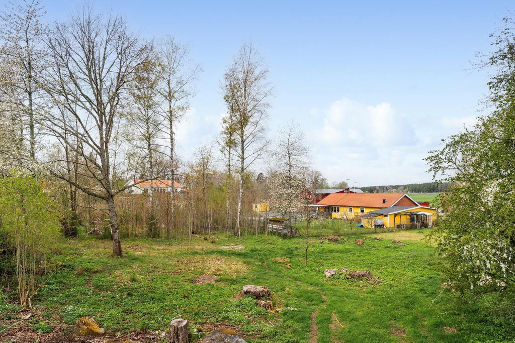 Plats nog för garage eller hus