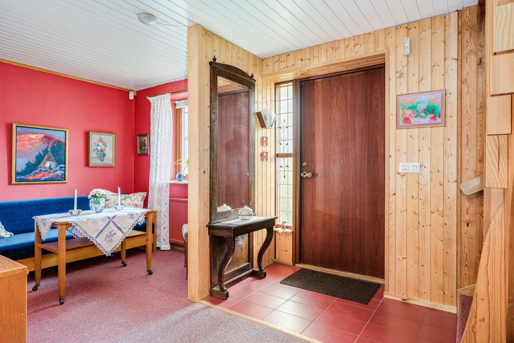 Entréhall - Välkommen in!